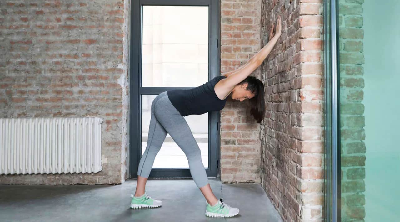 Jak rozciągać plecy? Skuteczny przewodnik Dariusz Chmielewski